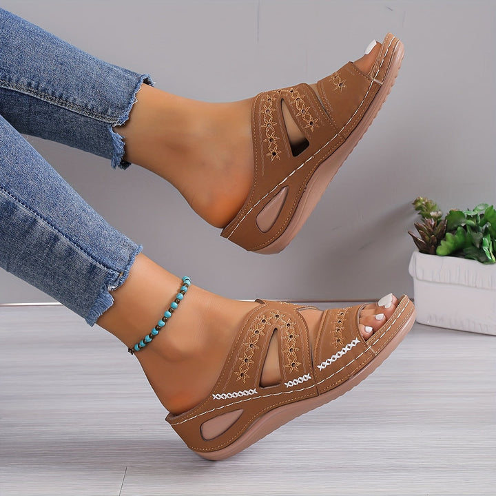 Amina | Orthopedic Sandals