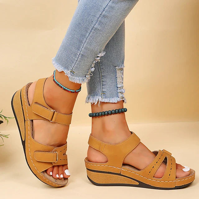 Phanie | Open Toe Orthopedic Sandals