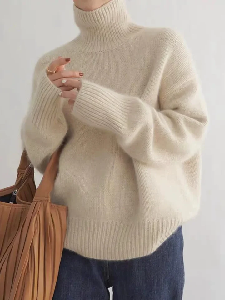 Molly | Refined Turtleneck Sweater