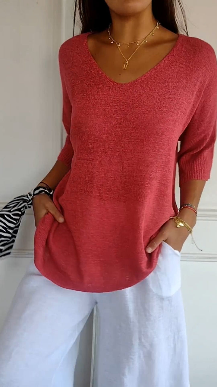 Calliope | Plain Knitted Top with V-neckline